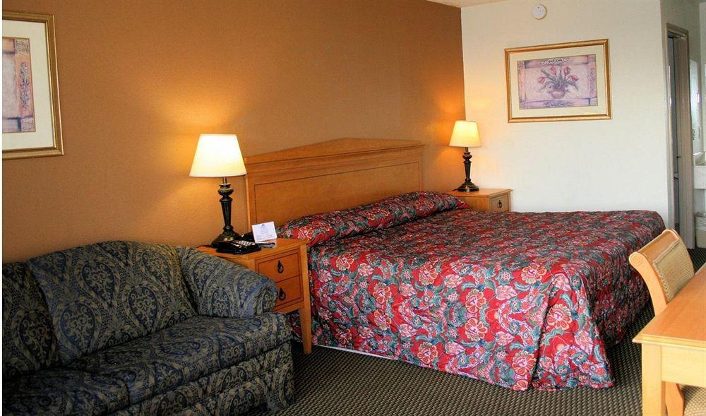 Americas Best Value Inn - Goodlettsville Exterior photo
