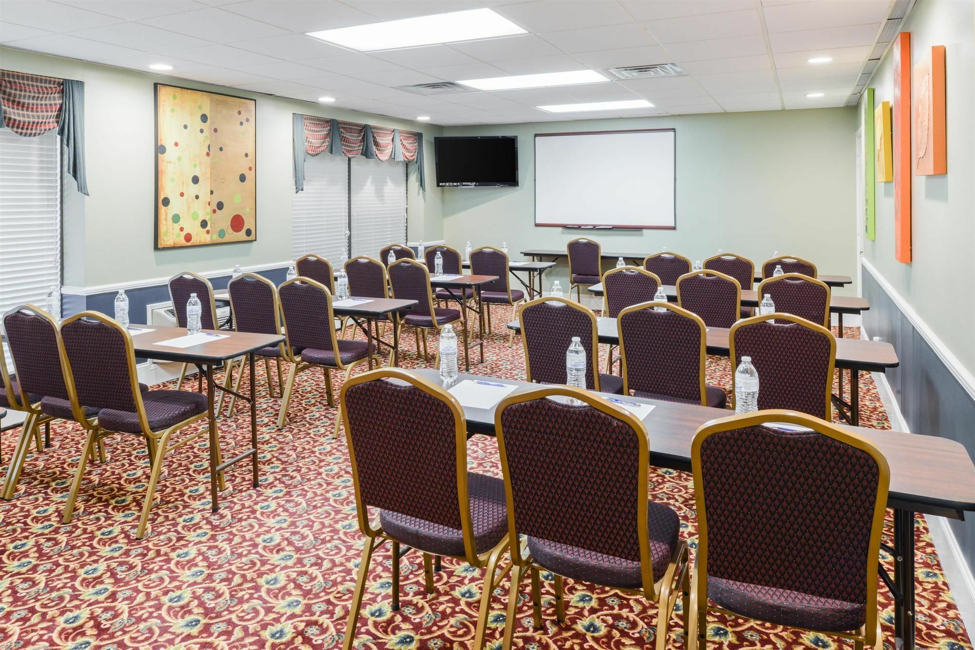 Americas Best Value Inn - Goodlettsville Exterior photo